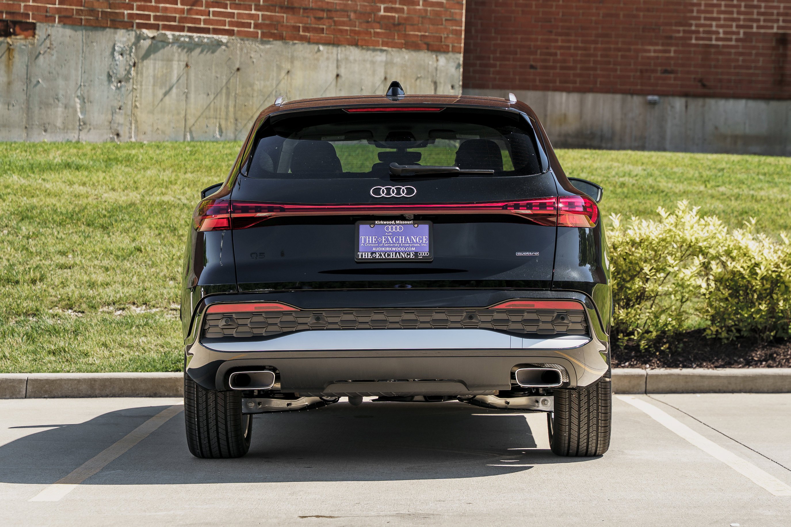 New 2026 MYTHOS BLACK Audi Premium Plus image 28