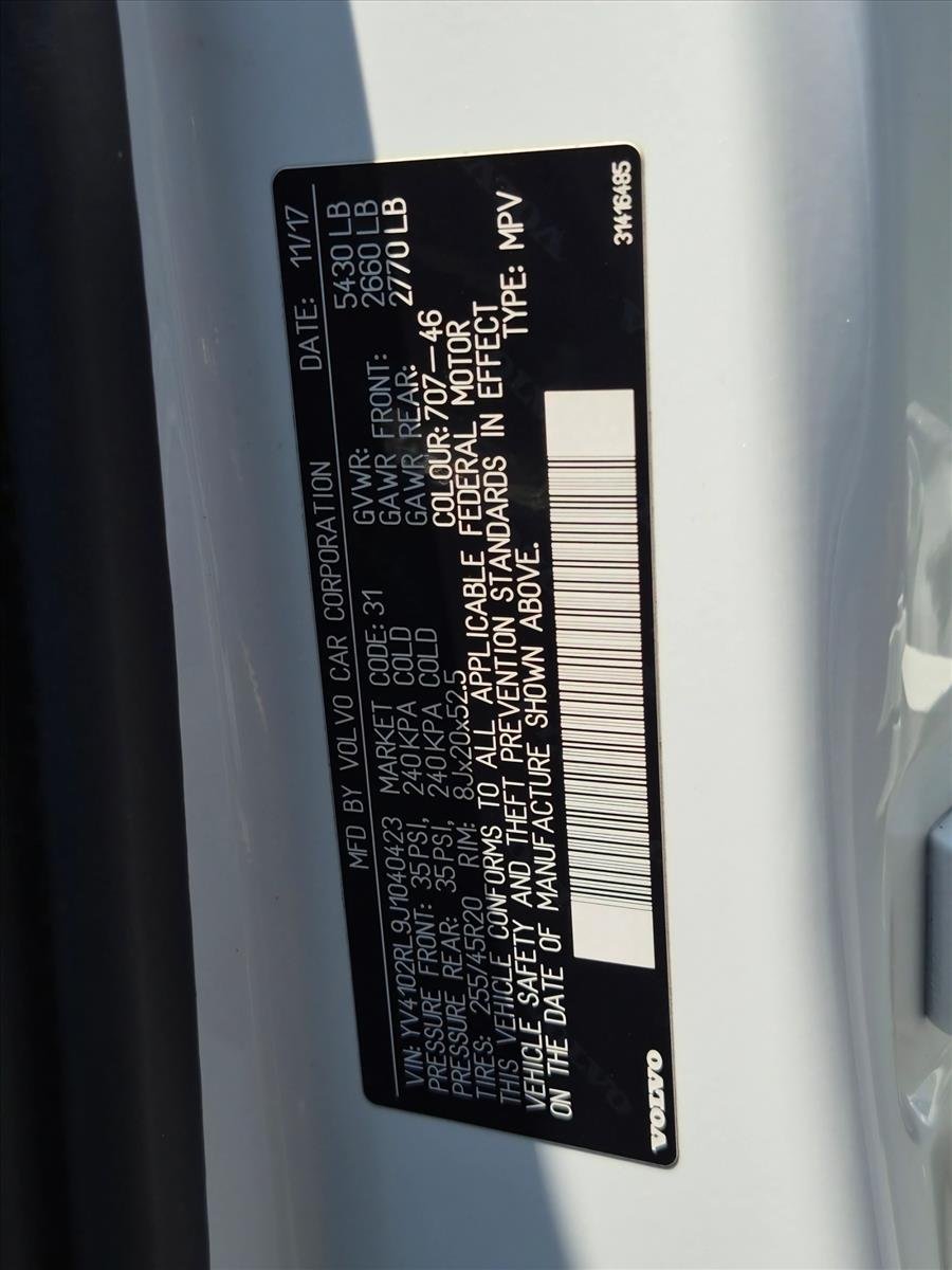 Used 2018 Crystal White Metallic Volvo Inscription image 26