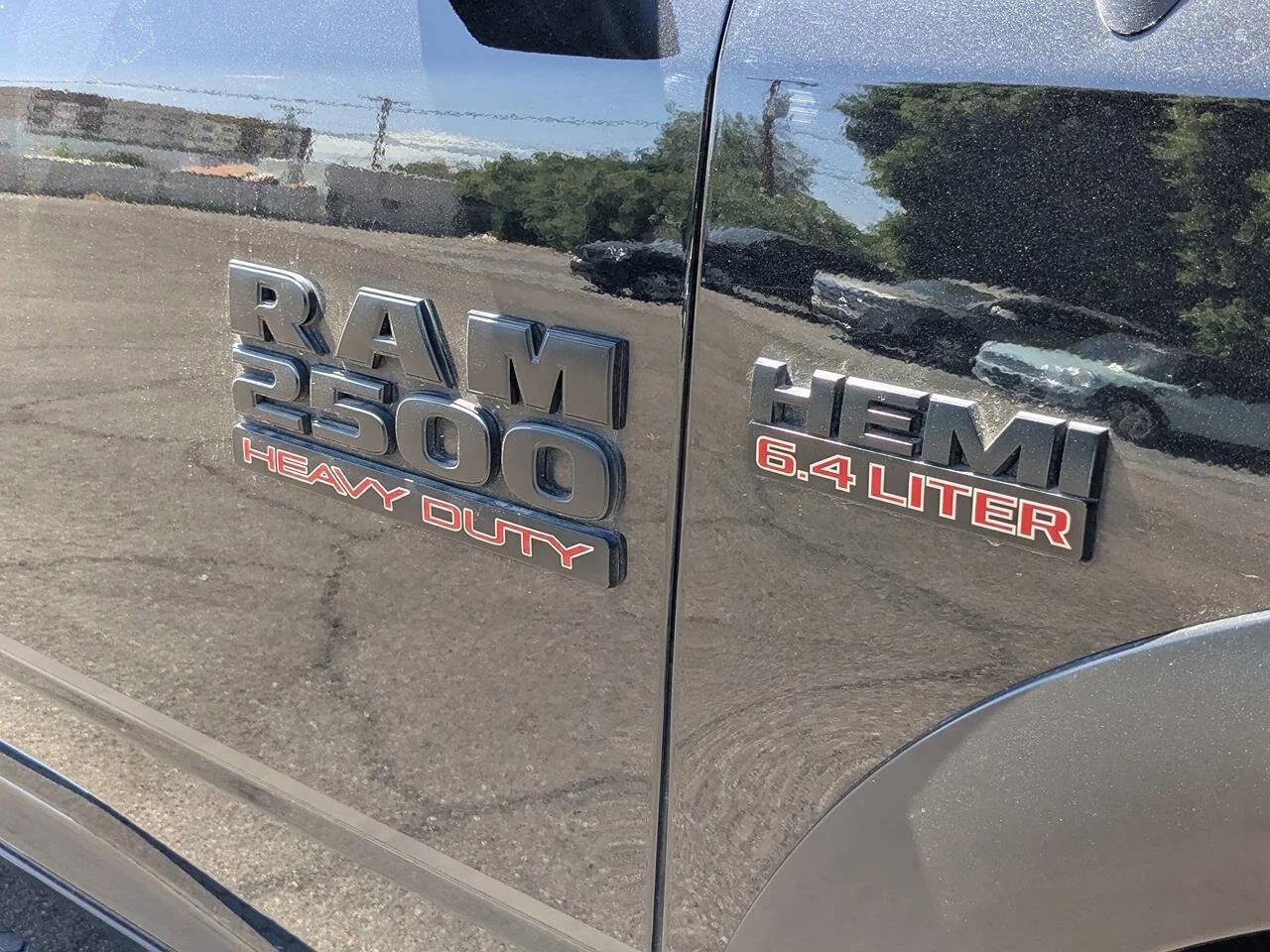 Used 2018 Brilliant Black Crystal Pearlcoat Ram Power Wagon image 11