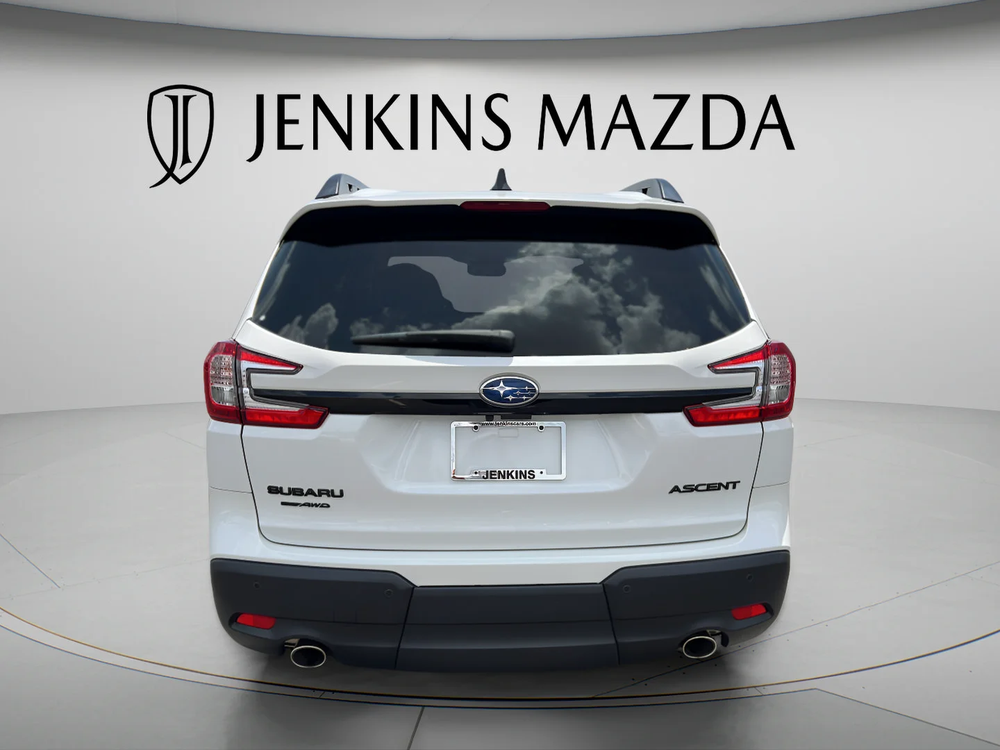Used 2026 Crystal White Pearl Subaru Premium image 6