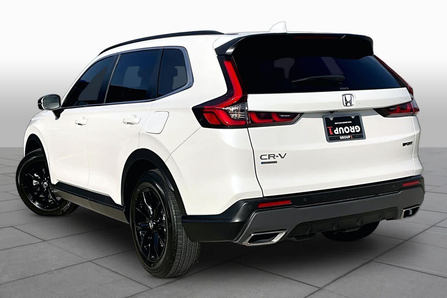 Certified Used 2025 Platinum White Pearl Honda Sport-L image 11