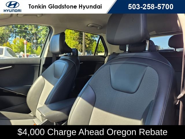 Used 2023 Cityscape Green Kia Wind image 21