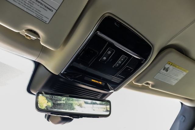 Used 2022 Gray Land Rover First Edition image 30