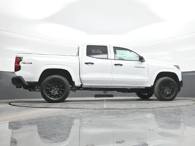 2026 Chevrolet Colorado Work Truck - Photo 25