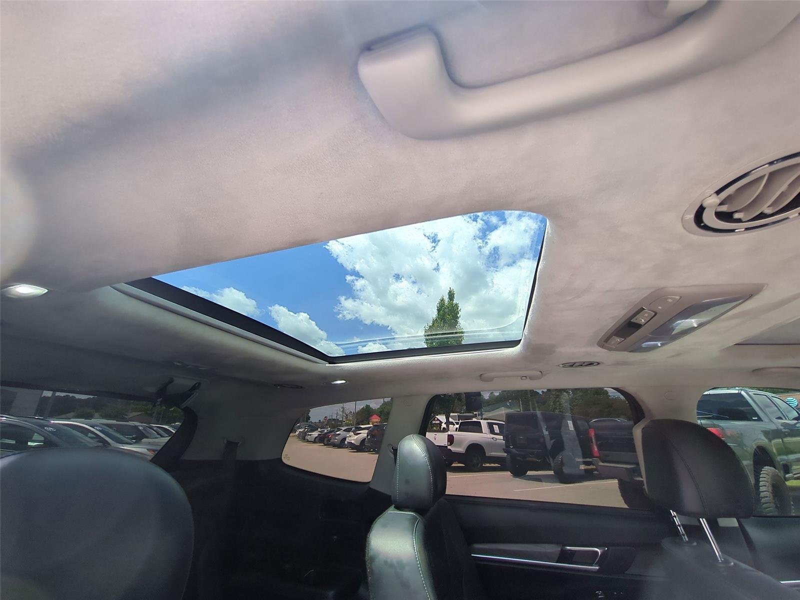 Used 2021 Black Copper Kia SX image 39