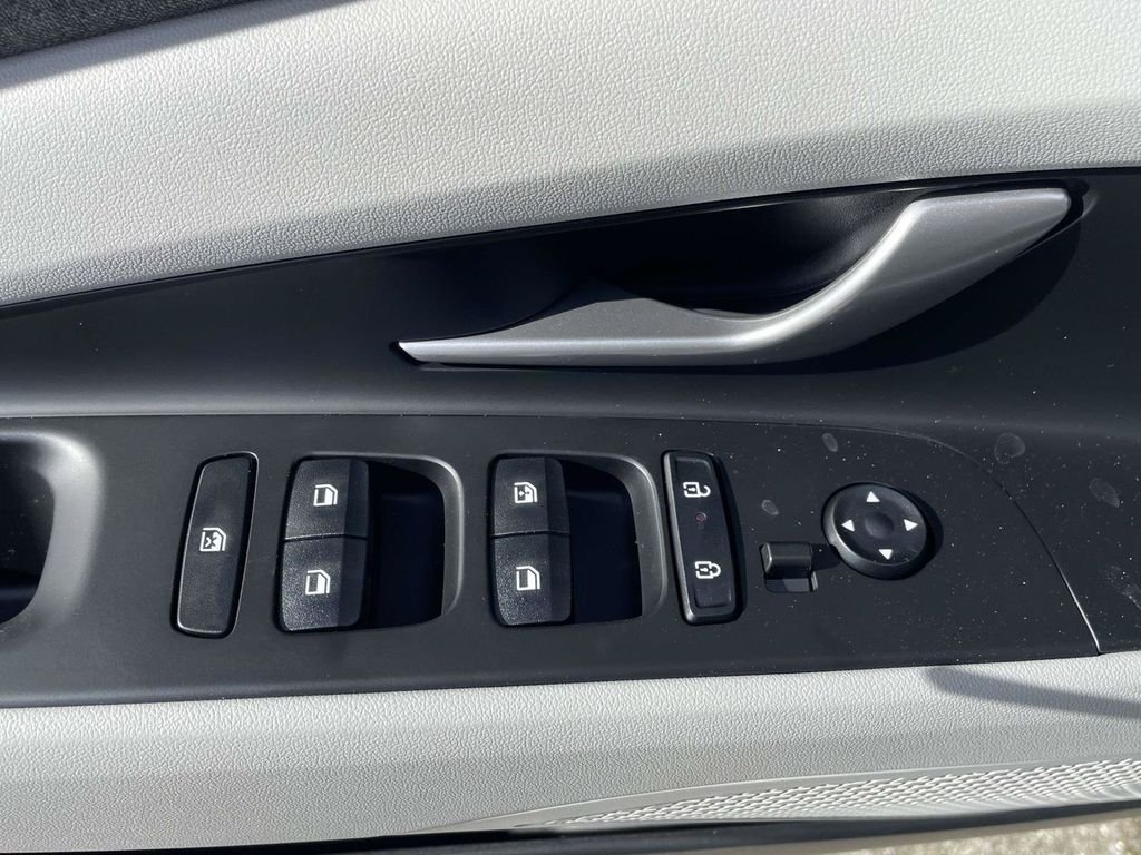 New 2026 Black Hyundai Limited image 11