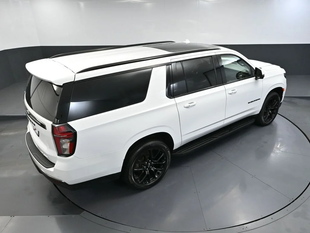 Used 2022 White Chevrolet RST image 68