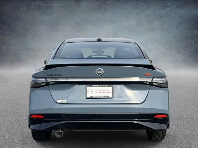 New 2026 Atlantic Gray Metallic / Super Black Two-tone Nissan SR image 3