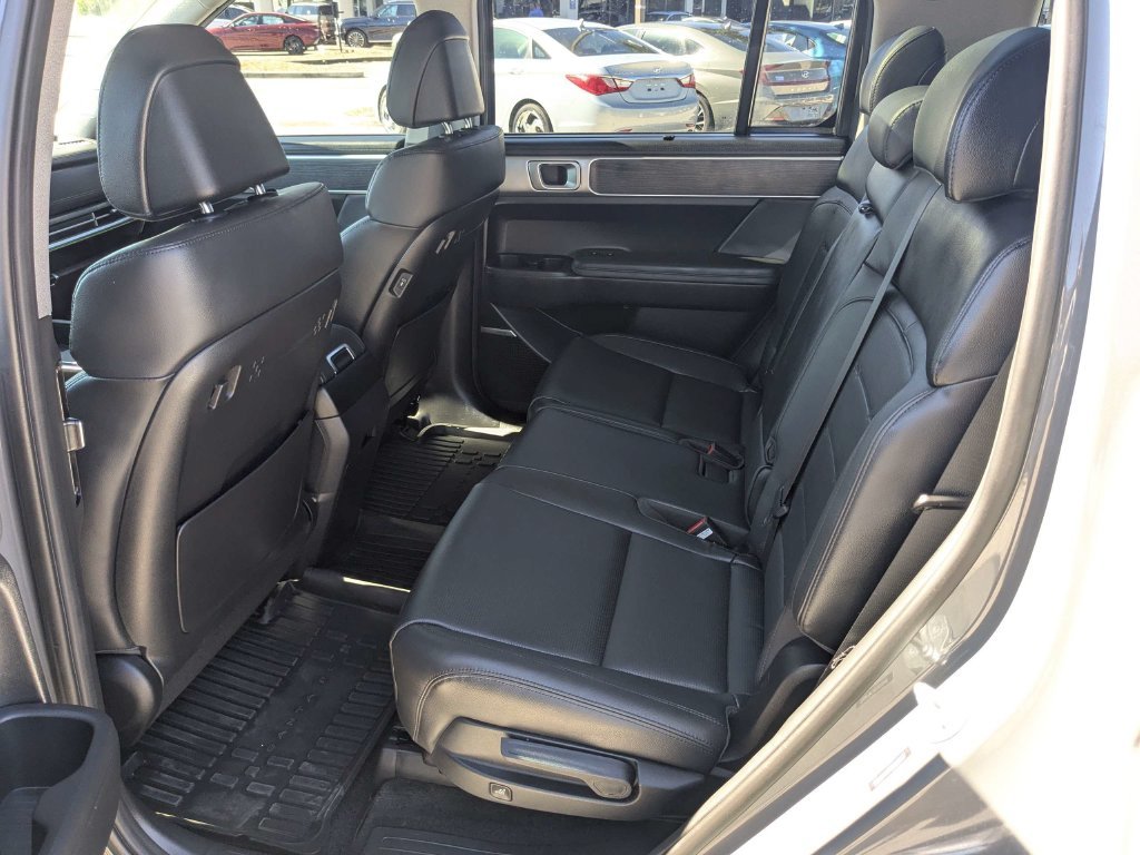 Certified Used 2025 Gray Hyundai Limited image 20