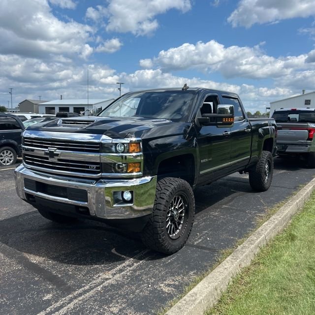 Used 2018 Black Chevrolet LTZ image 2