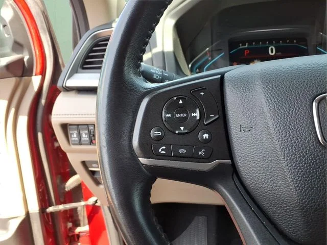 Used 2022 Red Honda EX-L image 15