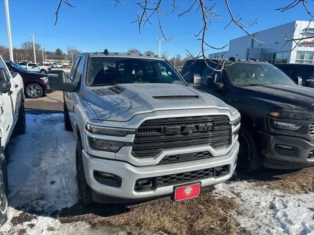 New 2026 Silver-Zynith Exterior Paint RAM LARAMIE image 3