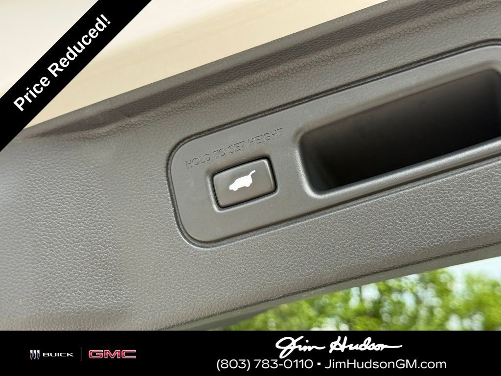 Used 2023  Honda Touring image 18