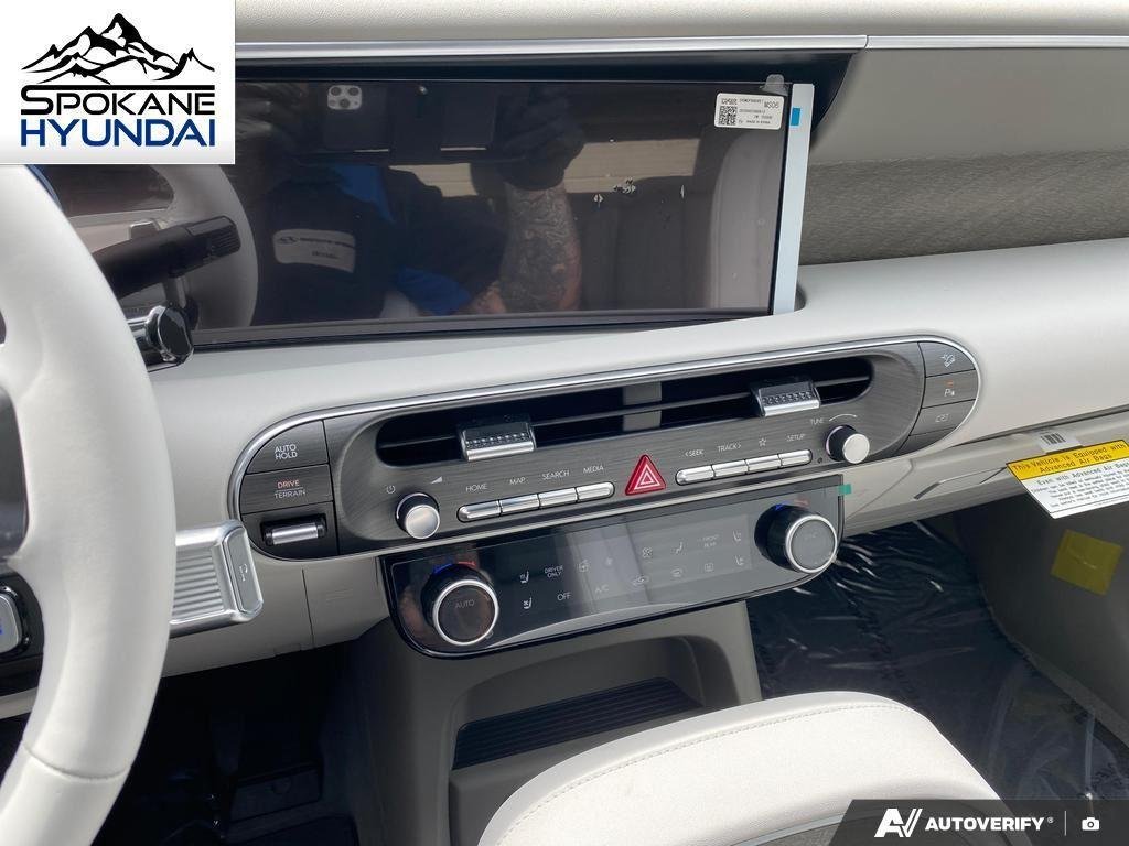 New 2026 Pacific Sapphire Hyundai Limited image 21