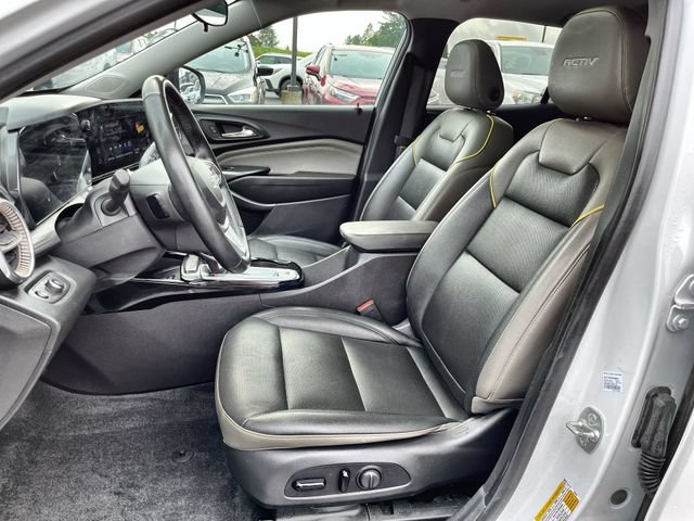 Certified Used 2025 Summit White Chevrolet ACTIV image 14