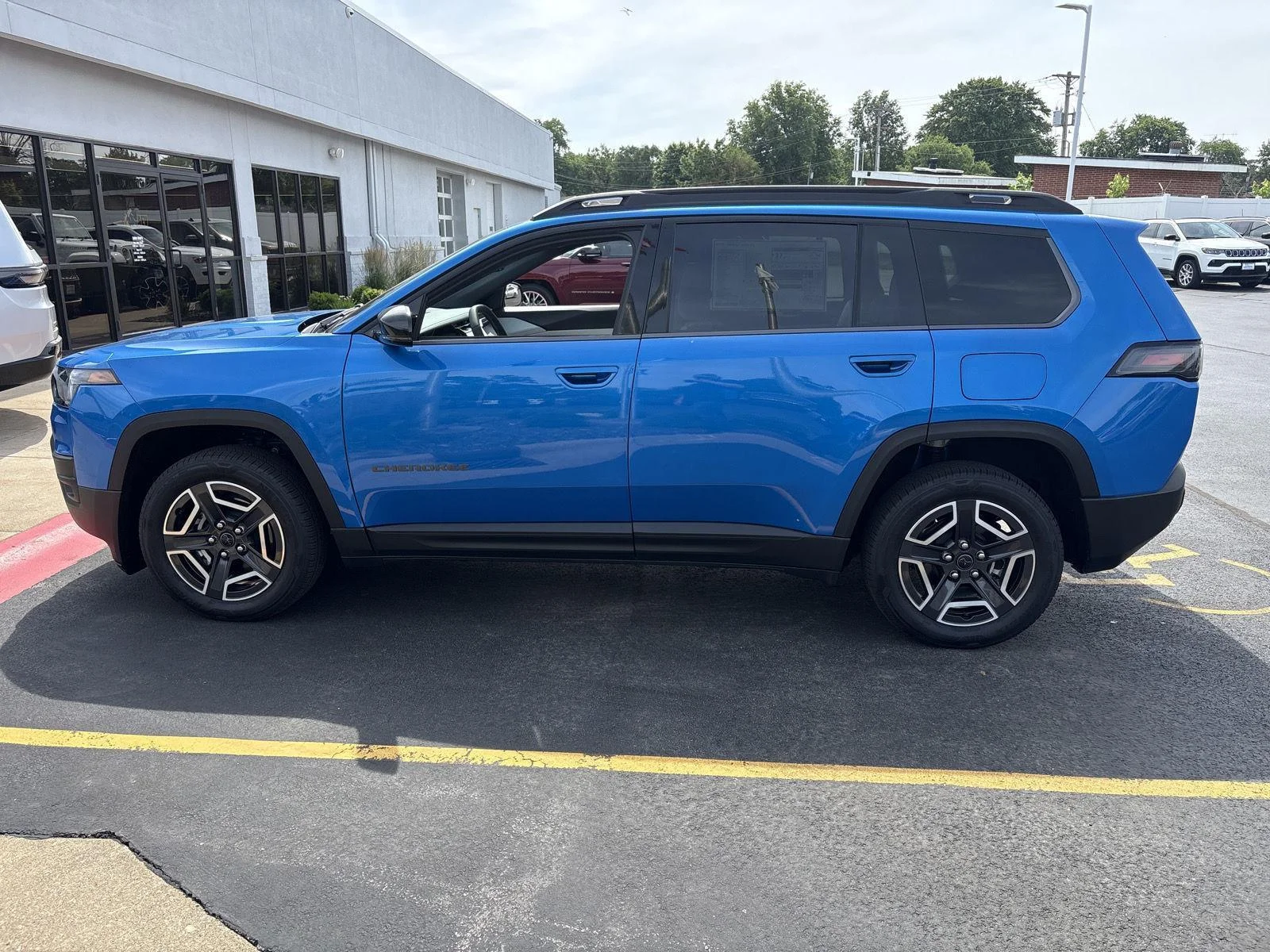 New 2026 Hydro Blue Pearlcoat Jeep Limited image 8