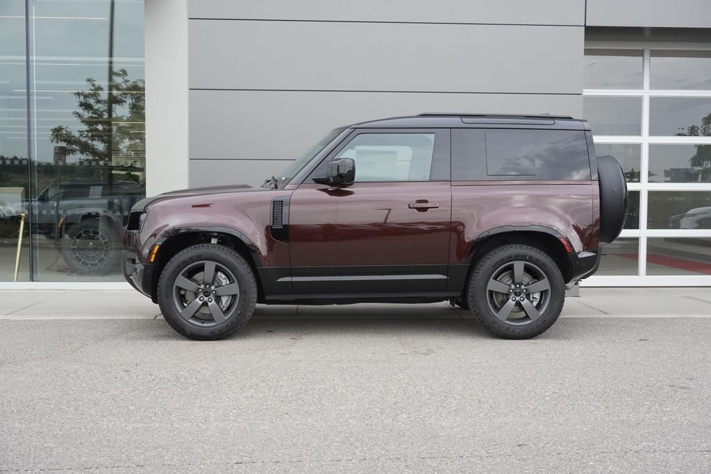 New 2026 Sedona Red Land Rover X-Dynamic SE image 8