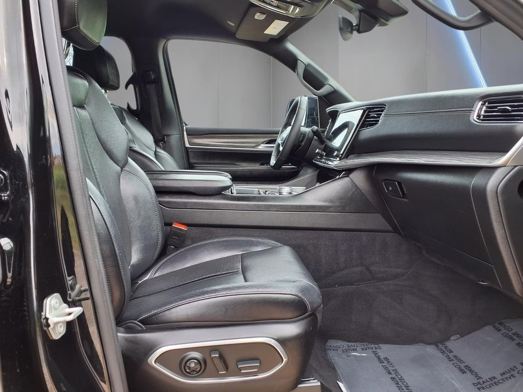 Used 2024 Black Jeep Series II image 15