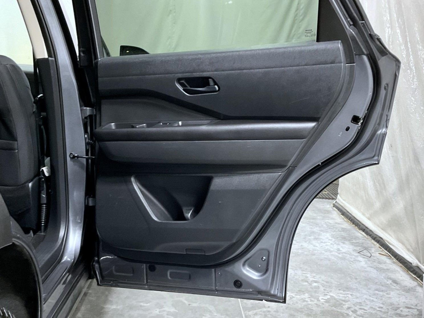 Used 2024 Gray Nissan SV image 18