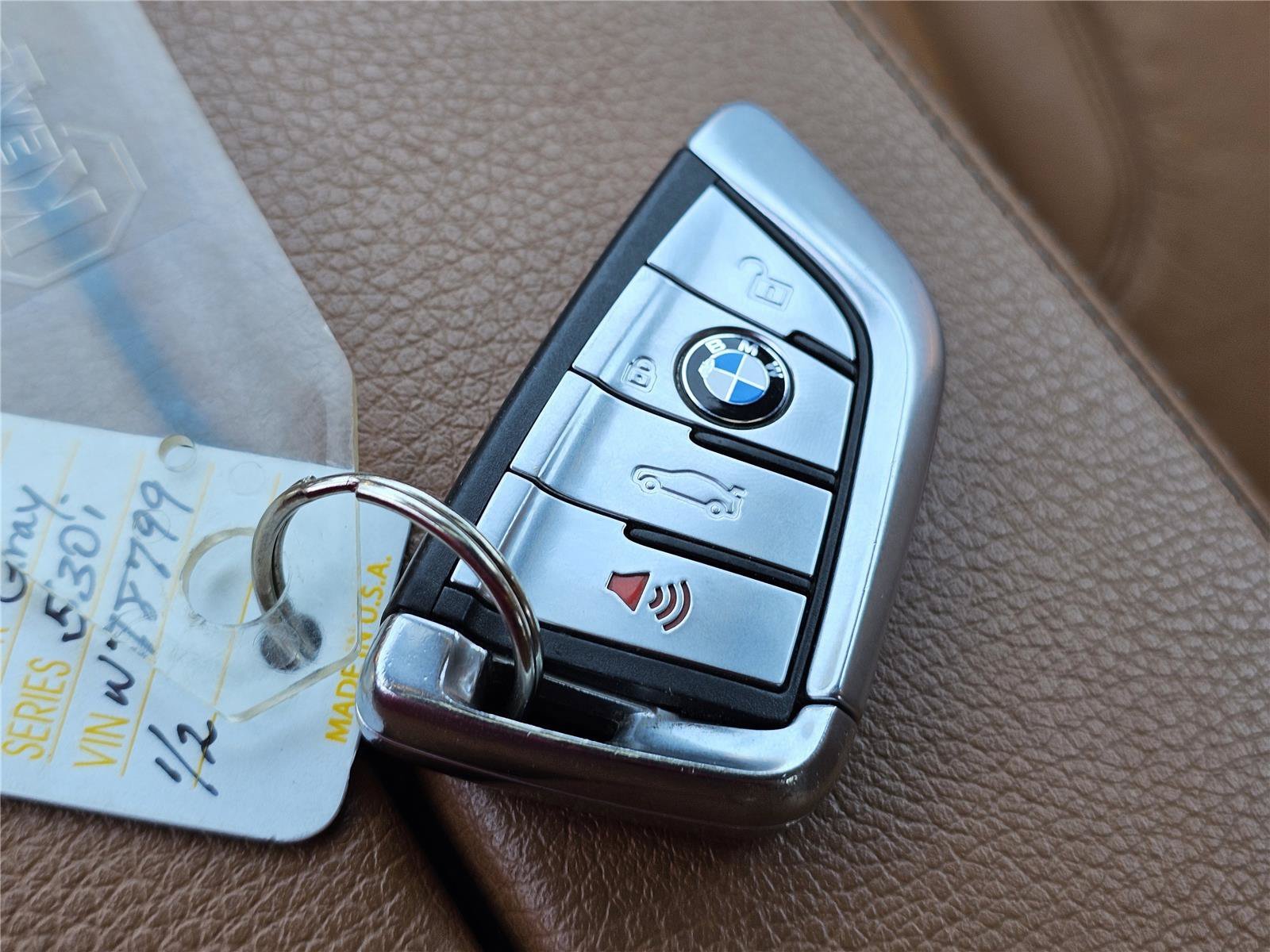 2020 BMW 5 Series 530i - Photo 31