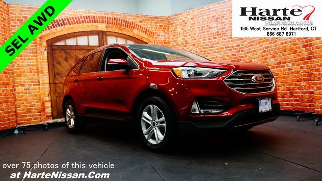 2019 Ford Edge SEL AWD's photo