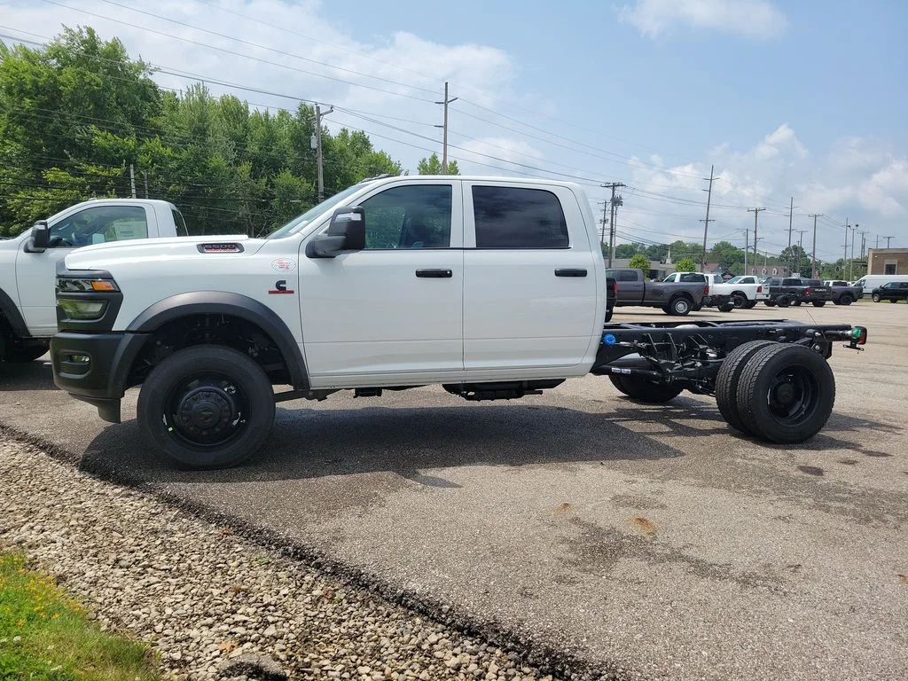 New 2026 Bright White Clearcoat RAM Tradesman image 5