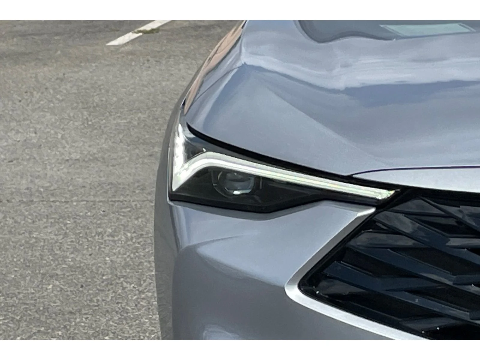 Used 2025 Solar Silver Metallic Acura w/A-Spec Package image 43