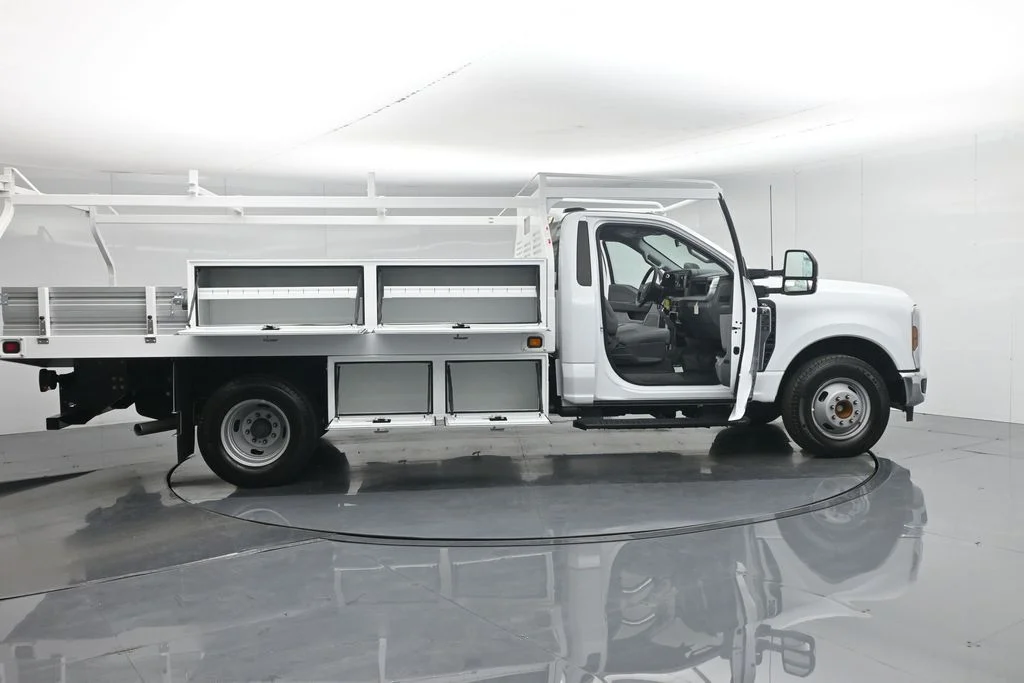 New 2025 White Ford XL image 29