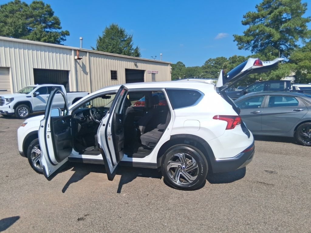 Used 2022 Gray Hyundai SEL image 21