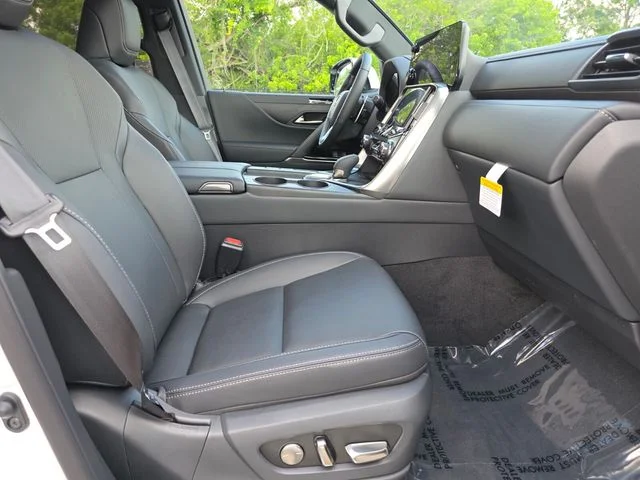 2026 Lexus LX 700h Luxury - Photo 10