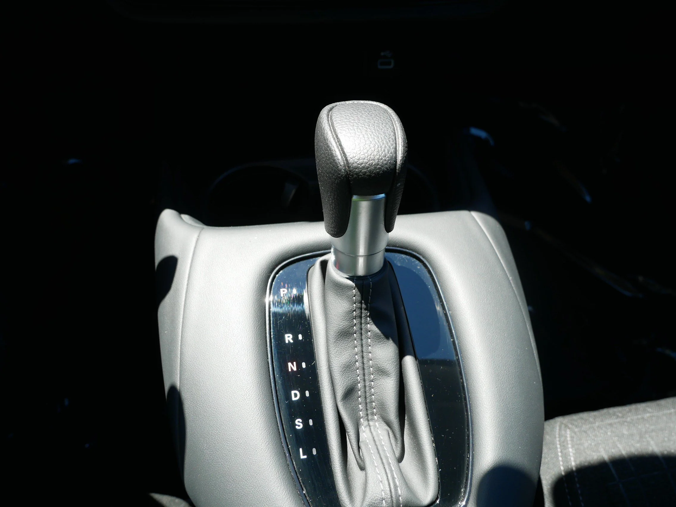 Certified Used 2024 Modern Steel Metallic Honda LX image 24