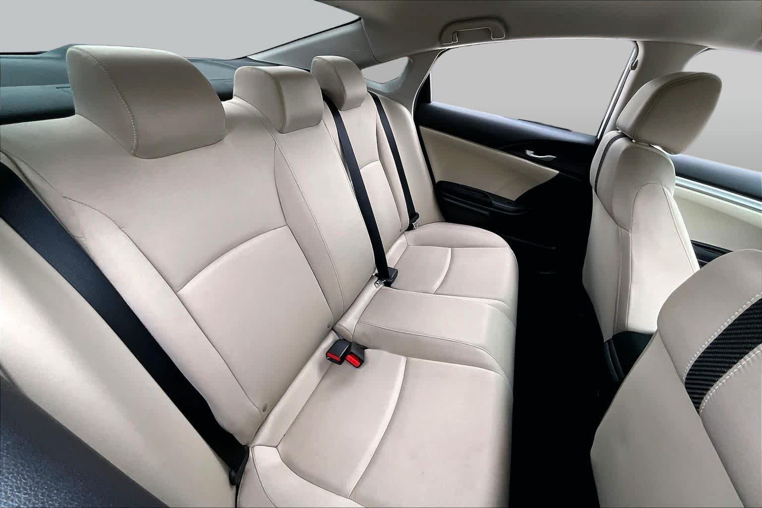 Used 2017 Taffeta White Honda LX image 18