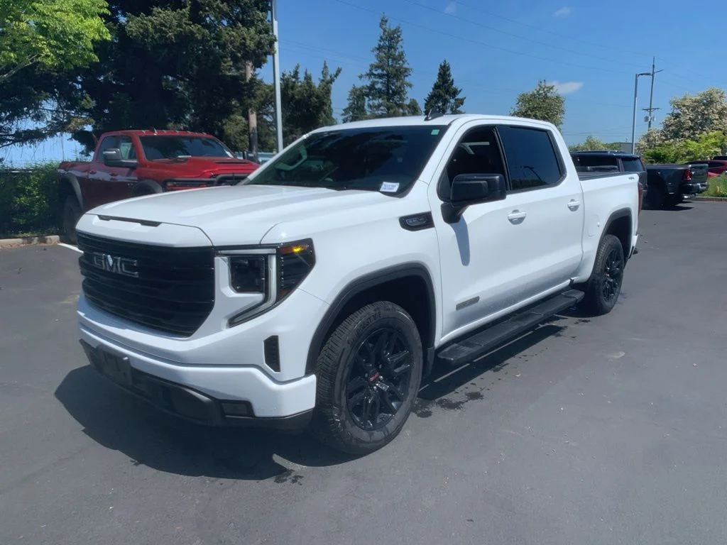 2024 GMC Sierra 4WD Crew Cab Standard Box Elevation's photo