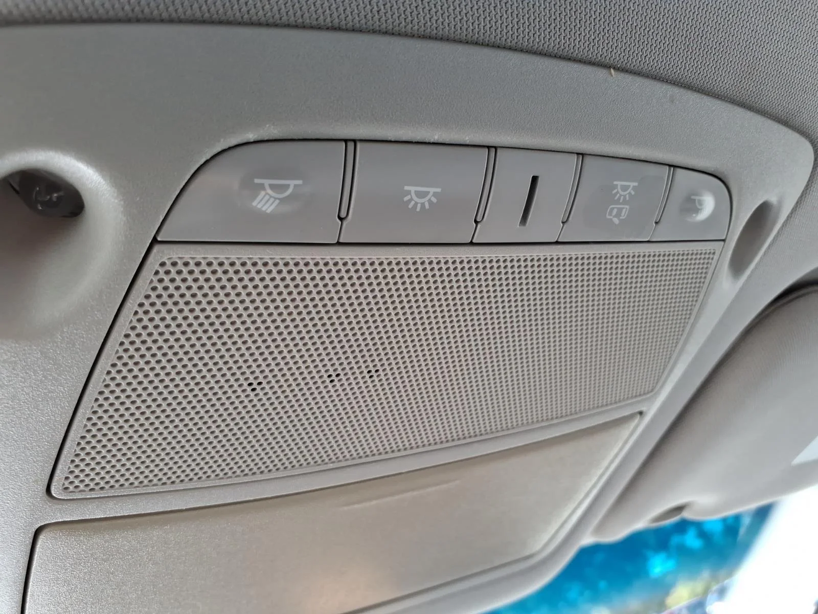 Used 2014 Gun Metallic Nissan 2.5 S image 19