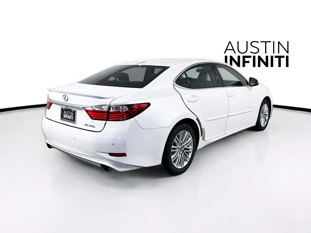 Used 2013 White Lexus 350 image 8