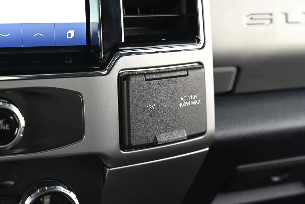 Used 2022 Black Ford Lariat image 22