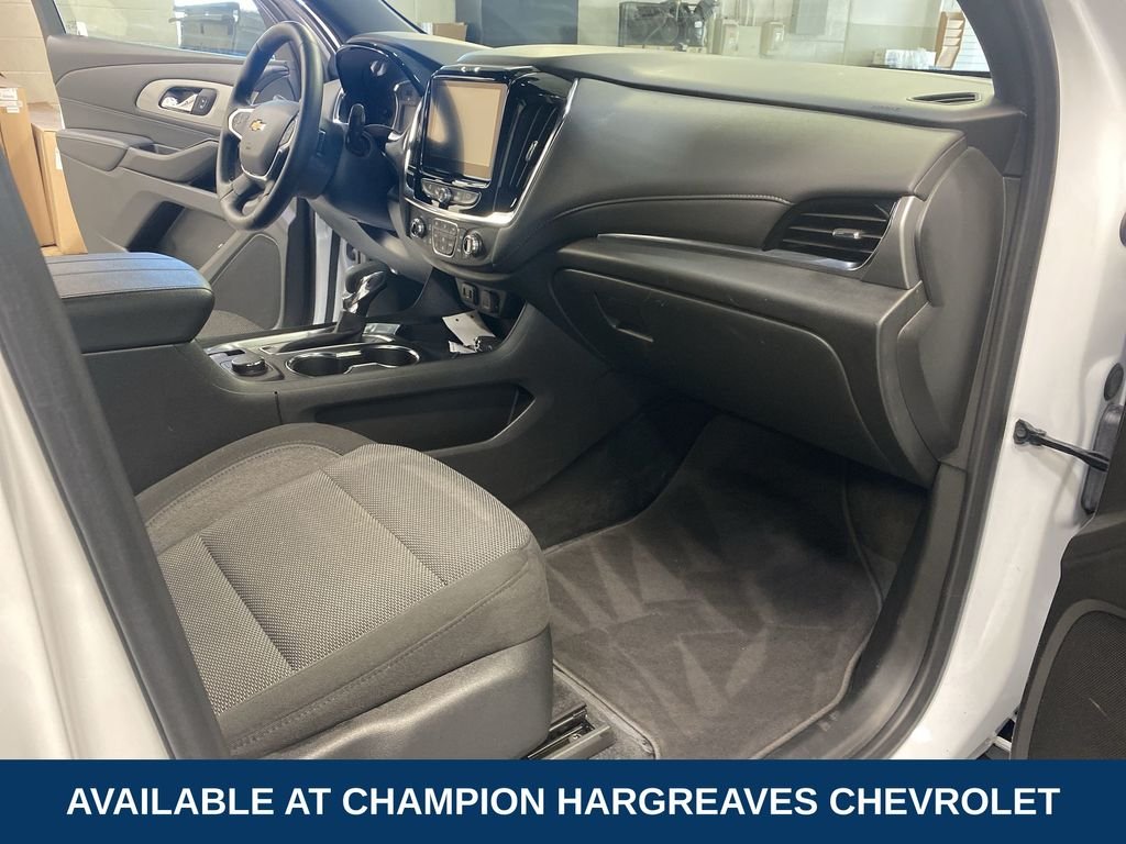 Used 2023 Summit White Chevrolet LT image 37
