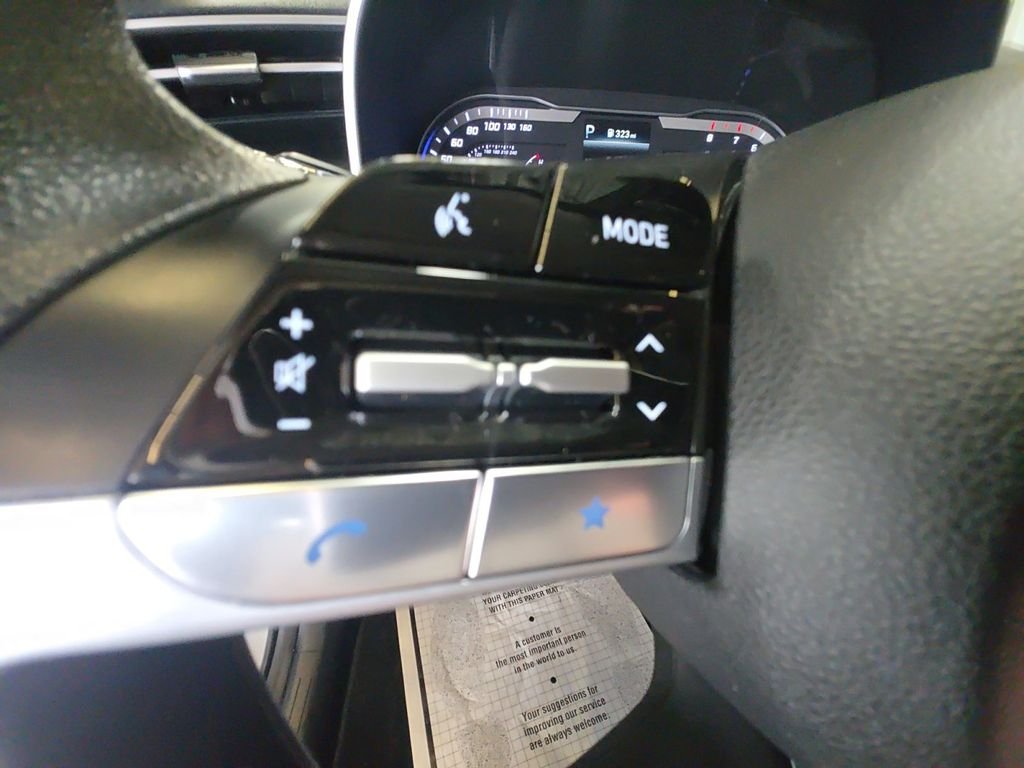 Used 2023 Silver Hyundai SEL image 26