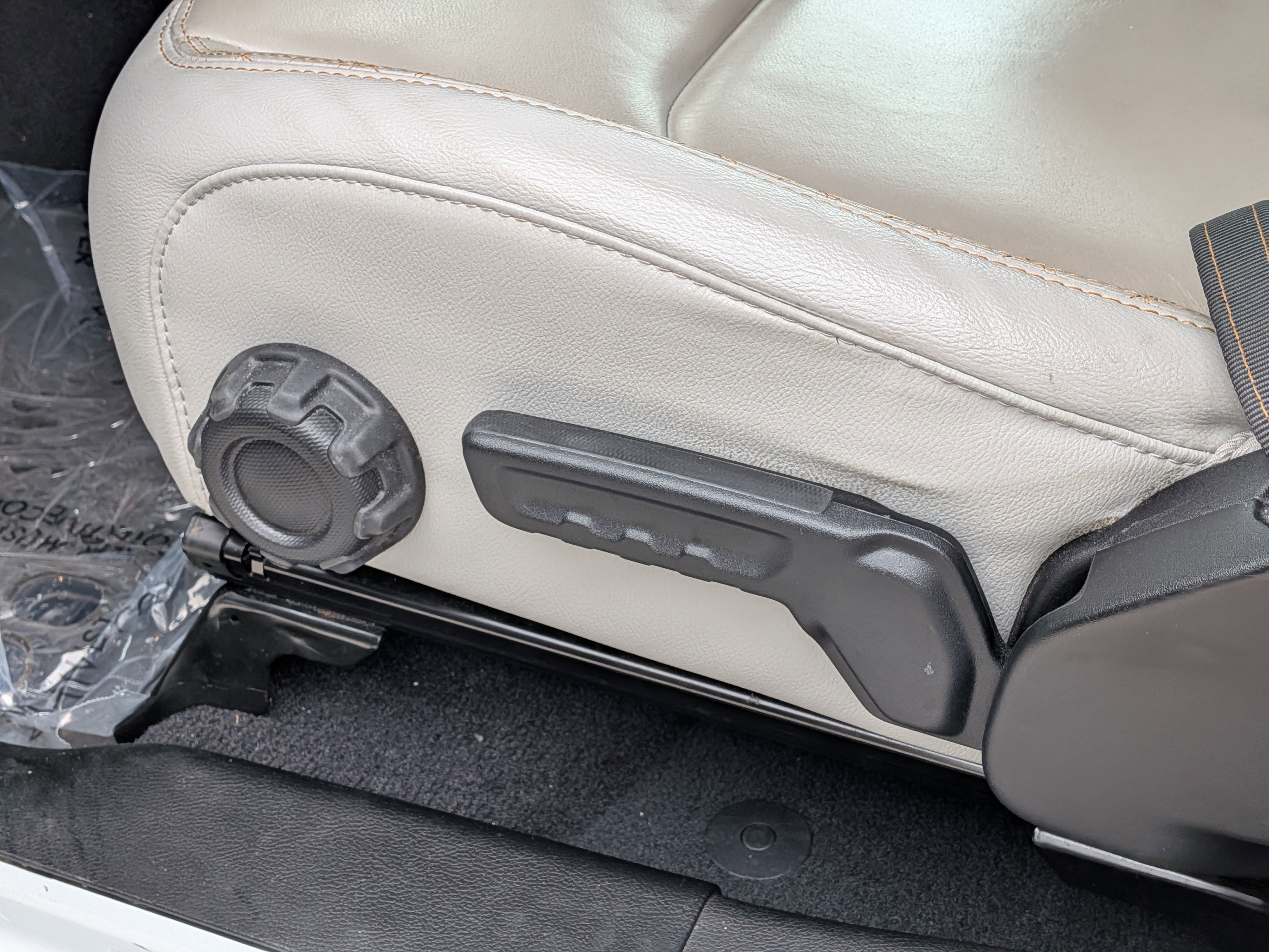 Used 2023 Bright White Clearcoat Jeep High Altitude image 21