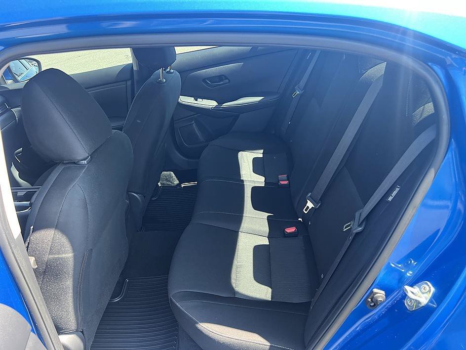 Used 2025 Electric Blue Metallic Nissan SV image 14