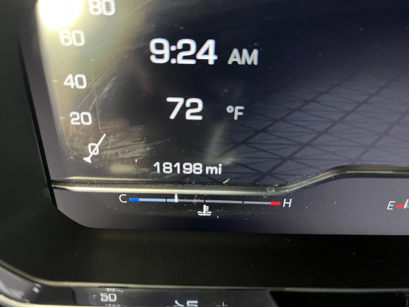 Used 2025 Onyx Black GMC Elevation image 28