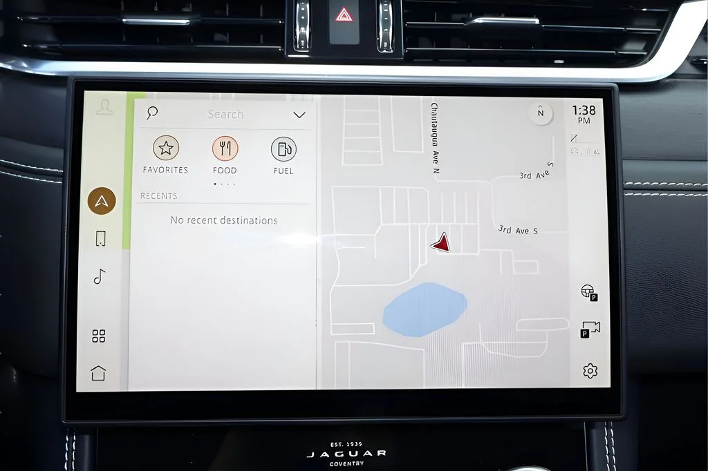 2026 Jaguar F-Pace R-Dynamic S - Photo 22