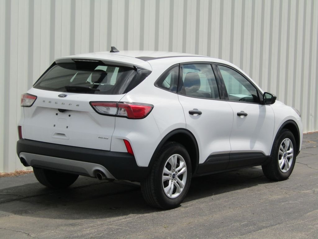 Used 2022 White Ford S image 3