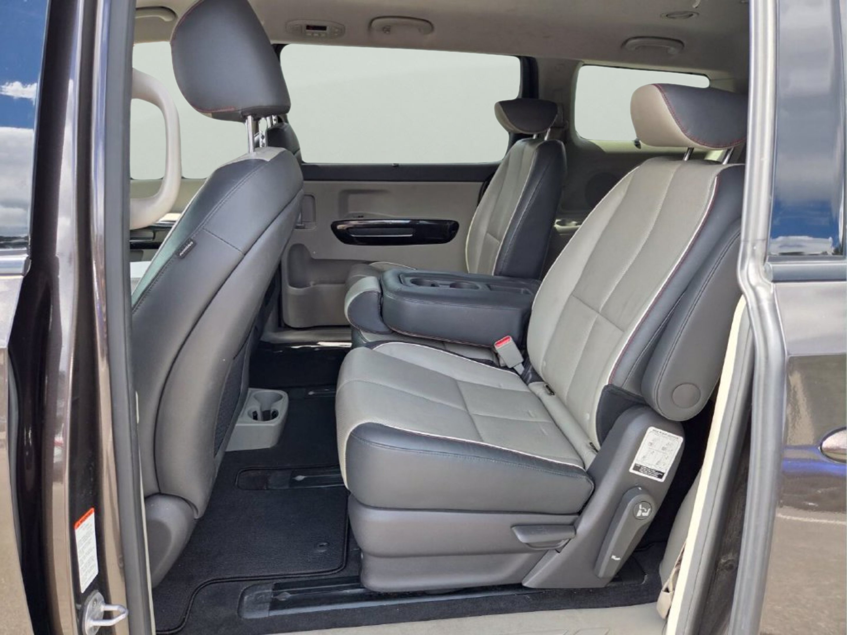 Used 2017 Titanium Bronze Kia EX image 10