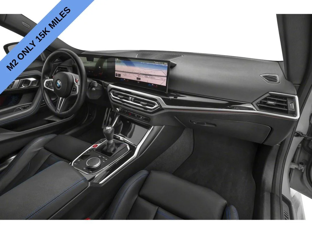 Used 2024 Alpine White BMW Base image 10