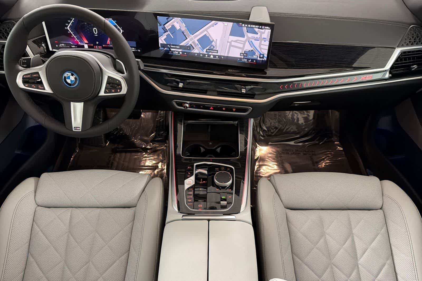 New 2026 Tanzanite Blue II Metallic BMW xDrive50e image 3