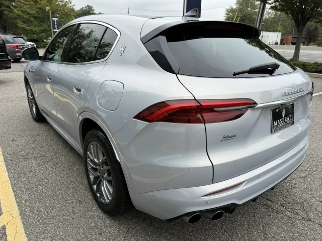 Used 2024 Bianco Astro Metallic Maserati GT AWD image 6