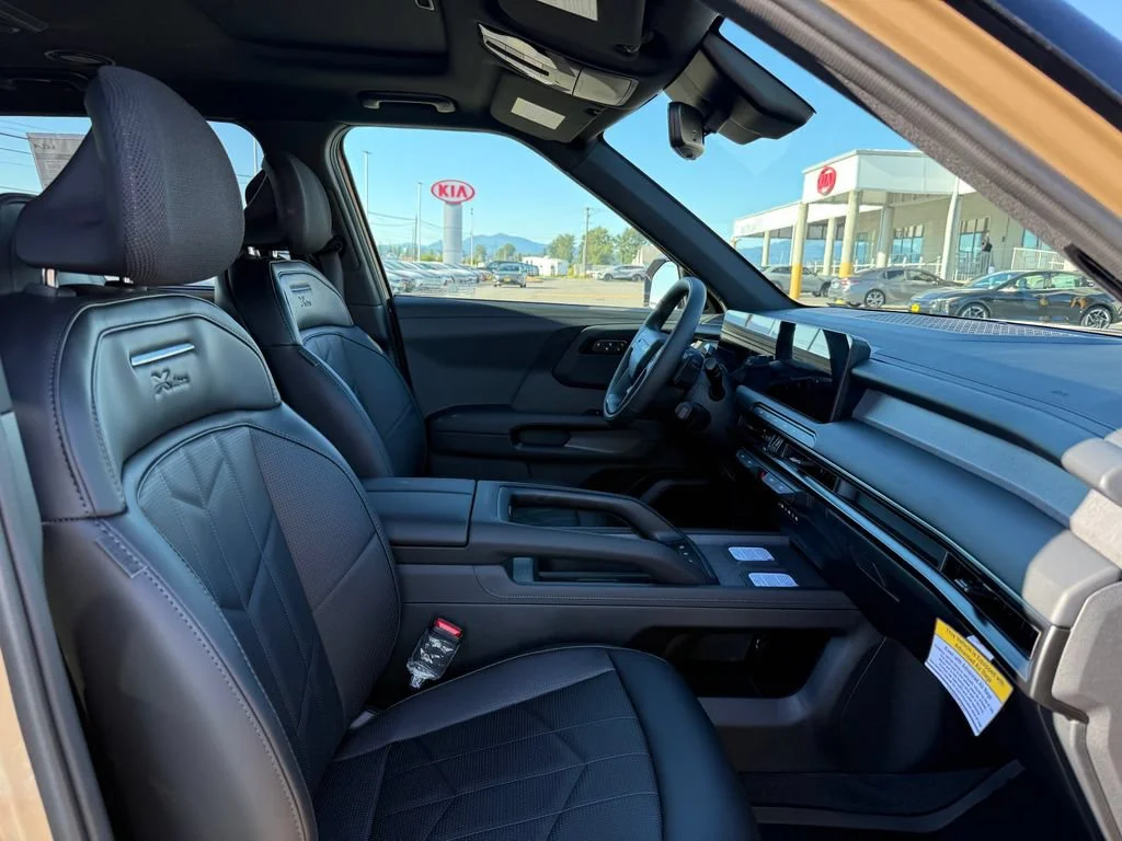New 2027 Terrain Brown Kia X-Line SX image 12