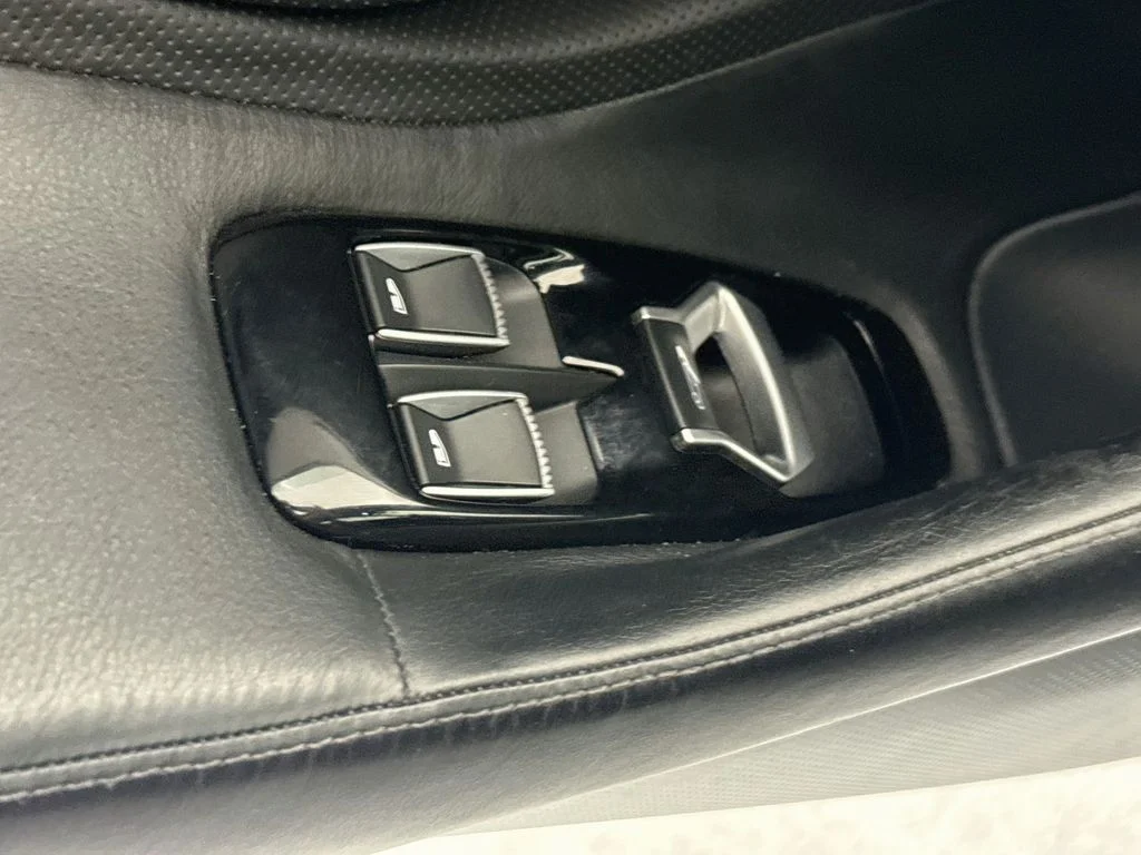 Used 2021 Orange McLaren Base image 17