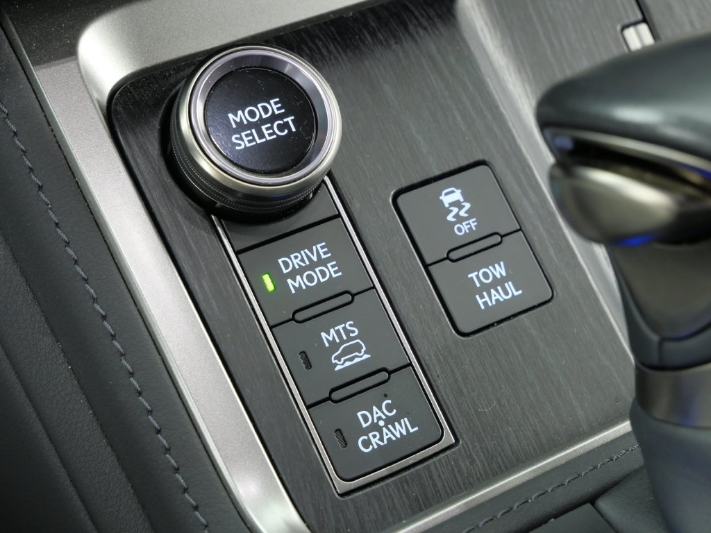Used 2024 Silver Lexus 550 Overtrail image 44